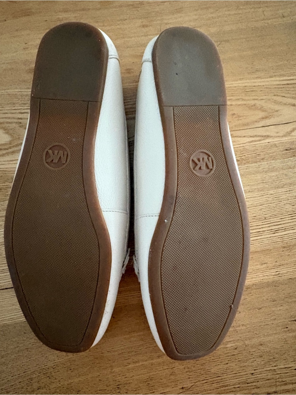 Michael Kors Women's White Leather Moccasin Loafers - Picture 3 of 3